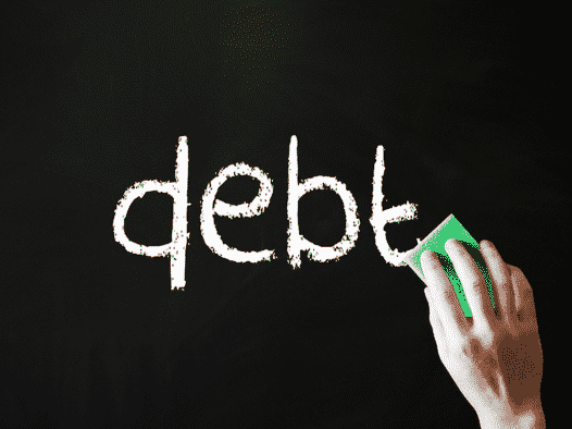 debt 16 New Years Resolutions for Students to Stick to in 2016