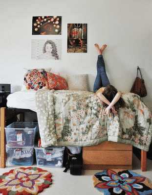 keep dorm clean 16 New Years Resolutions for Students to Stick to in 2016